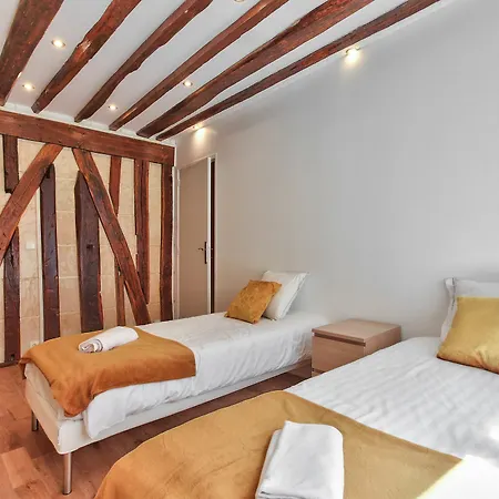 43 - Spacious Parisian Flat Of Grands Boulevards Апартаменты *